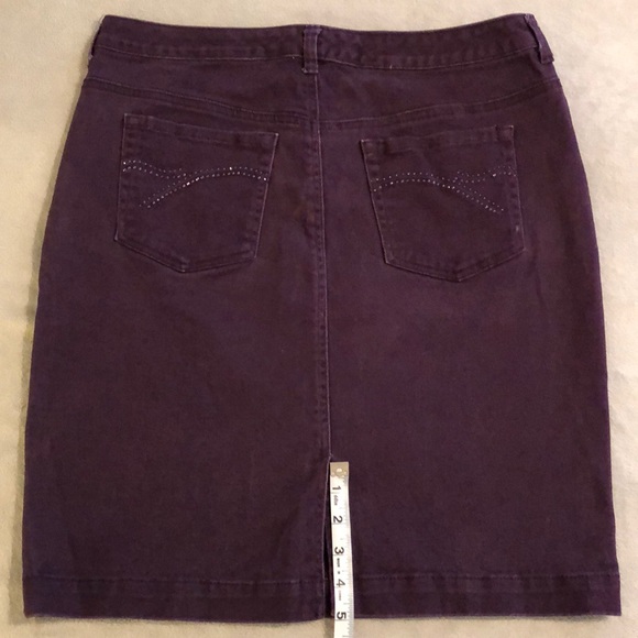 Purple denim skirt - Picture 5 of 6